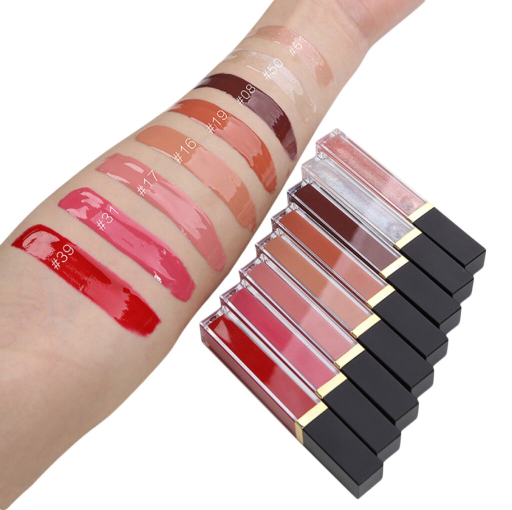 2Chique Lux Vegan Moisturizing Lip Gloss Cruelty Free High Shimmer Lip Gloss